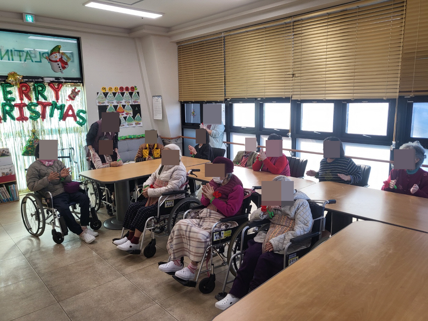 ⚬ 12월 24일 화요일_ 호기심의 날 ⚬