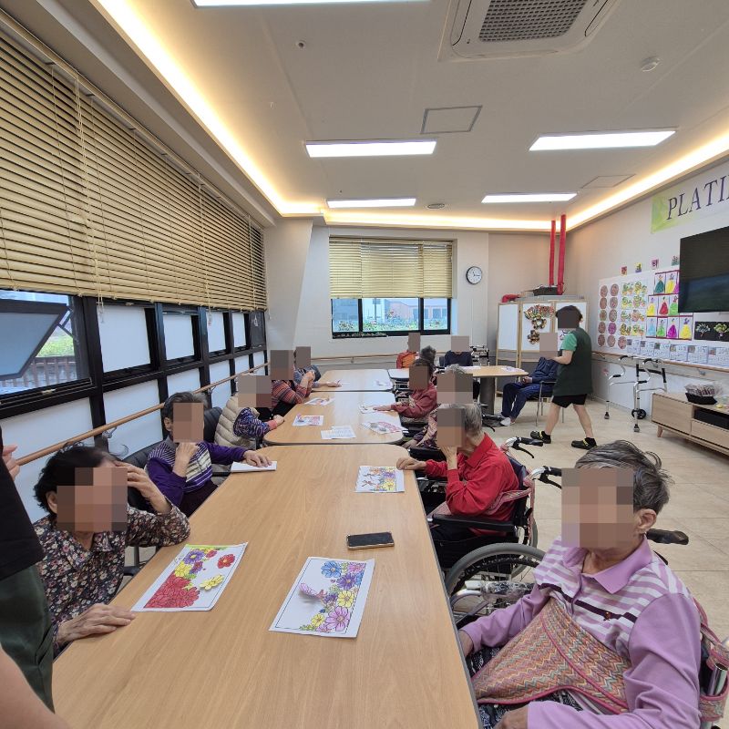 ⚬ 10월 13일 월요일_ 자기존중의 날 ⚬