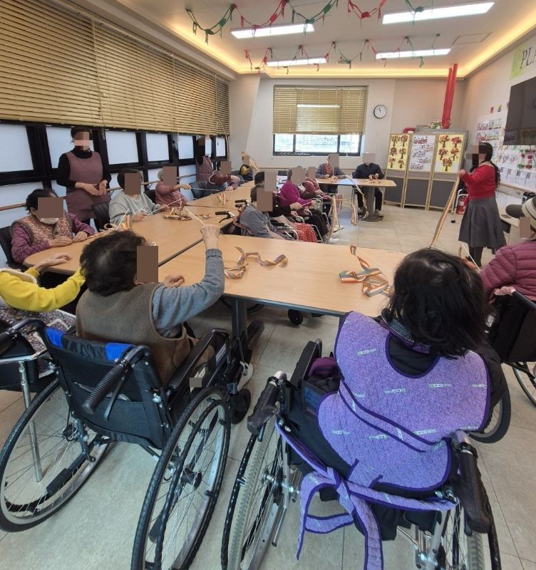 ⚬ 12월 17일 수요일_ 창의성의 날 ⚬