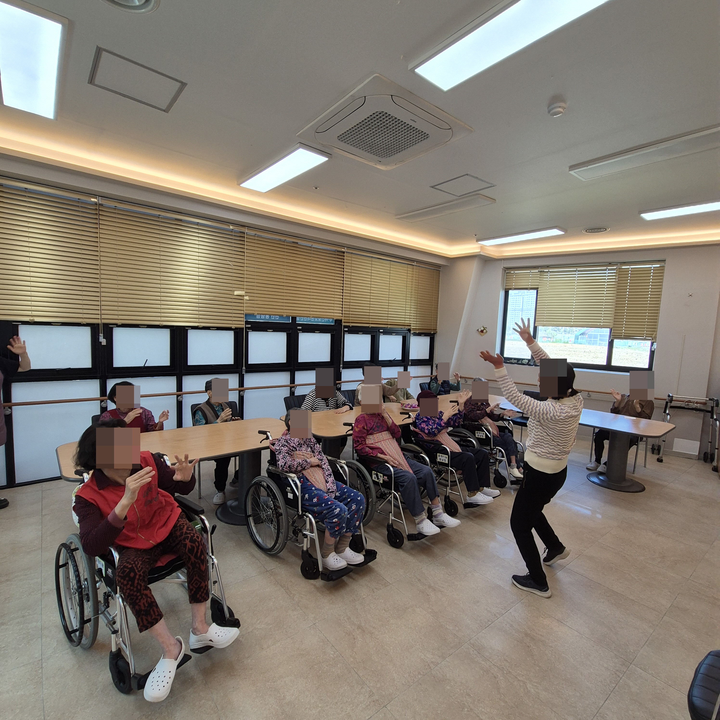 ⚬ 4월 25일 금요일_ 여가지원의 날 ⚬