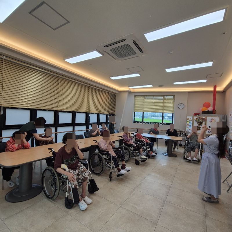 ⚬ 8월 13일 수요일_ 창의성의 날 ⚬