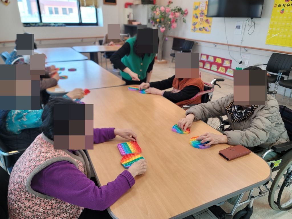 ⚬ 4월 1일 화요일_ 호기심의 날 ⚬