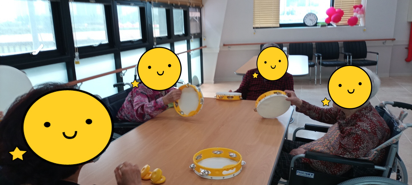 [꾸미기]6월 15일 1.jpg