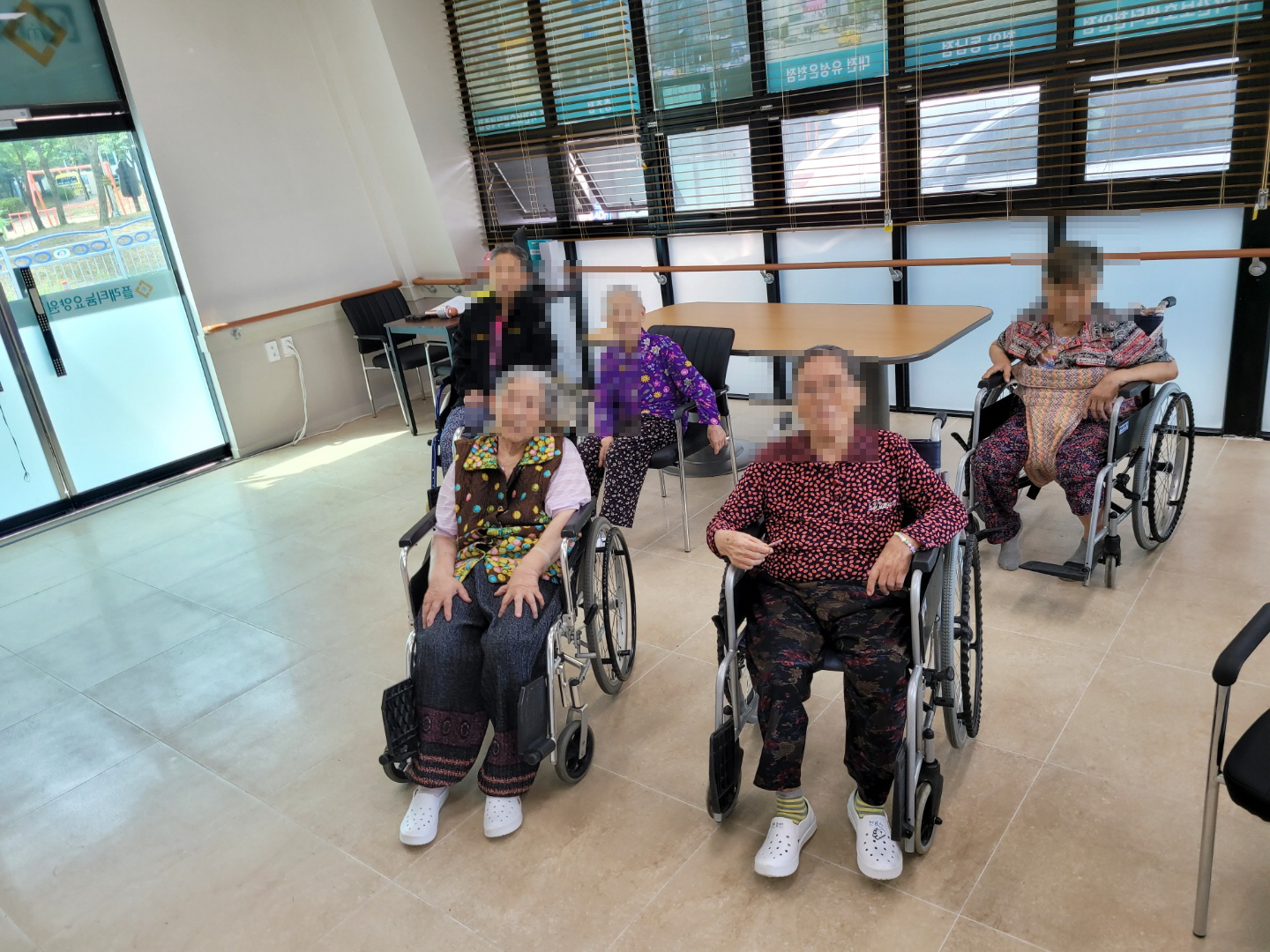 [꾸미기]8월 12일 오전 2.jpg