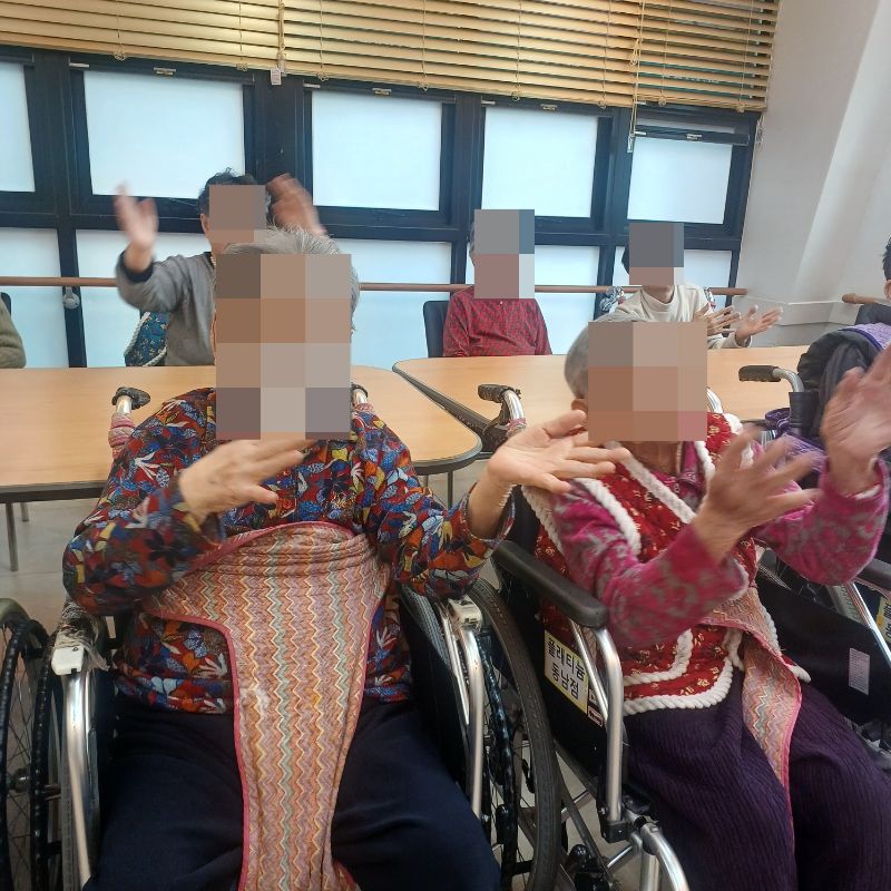 ⚬ 3월 30일 월요일_ 자기존중의 날 ⚬